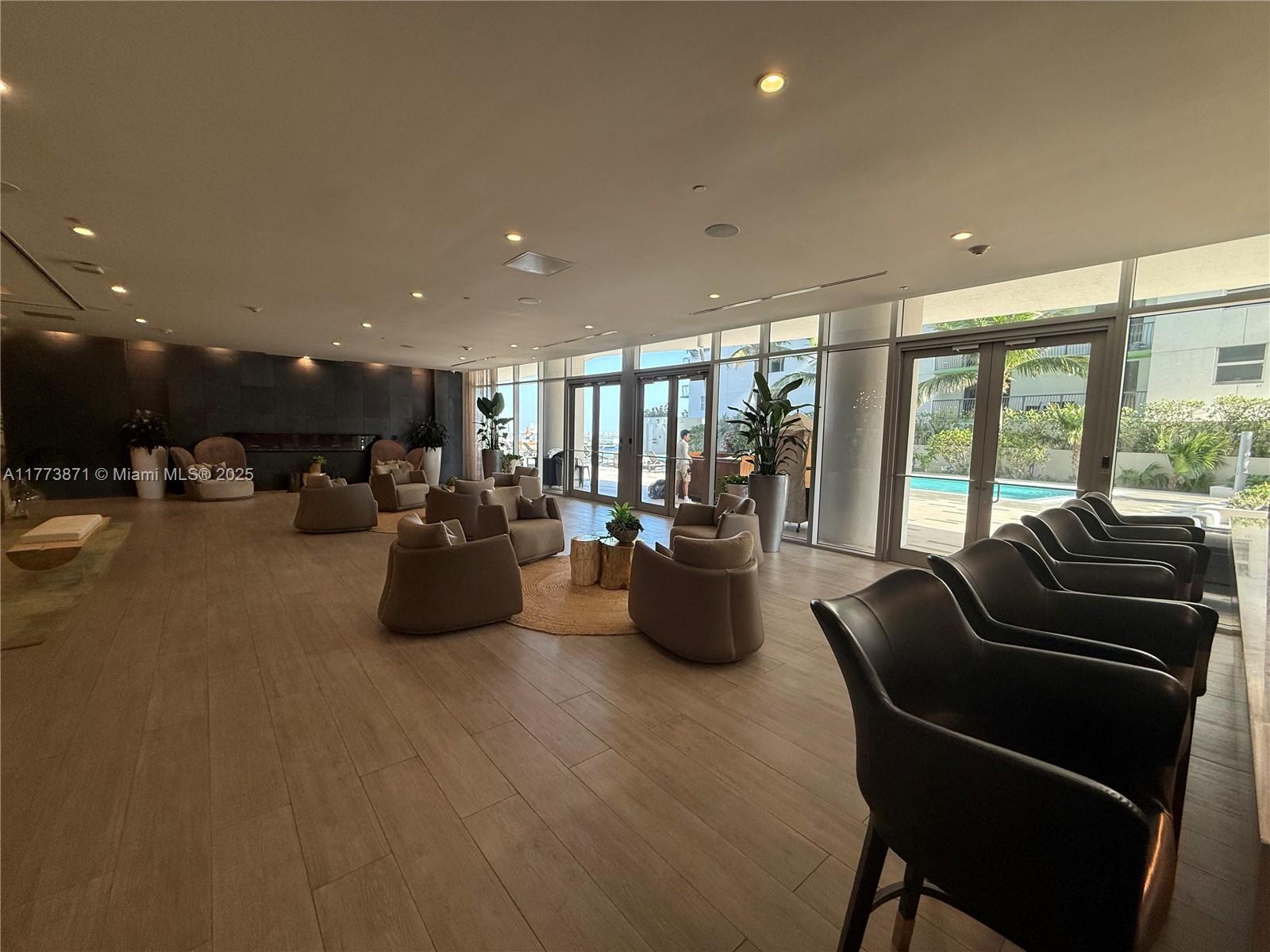 ARIA ON THE BAY CONDO - Residential Lease
