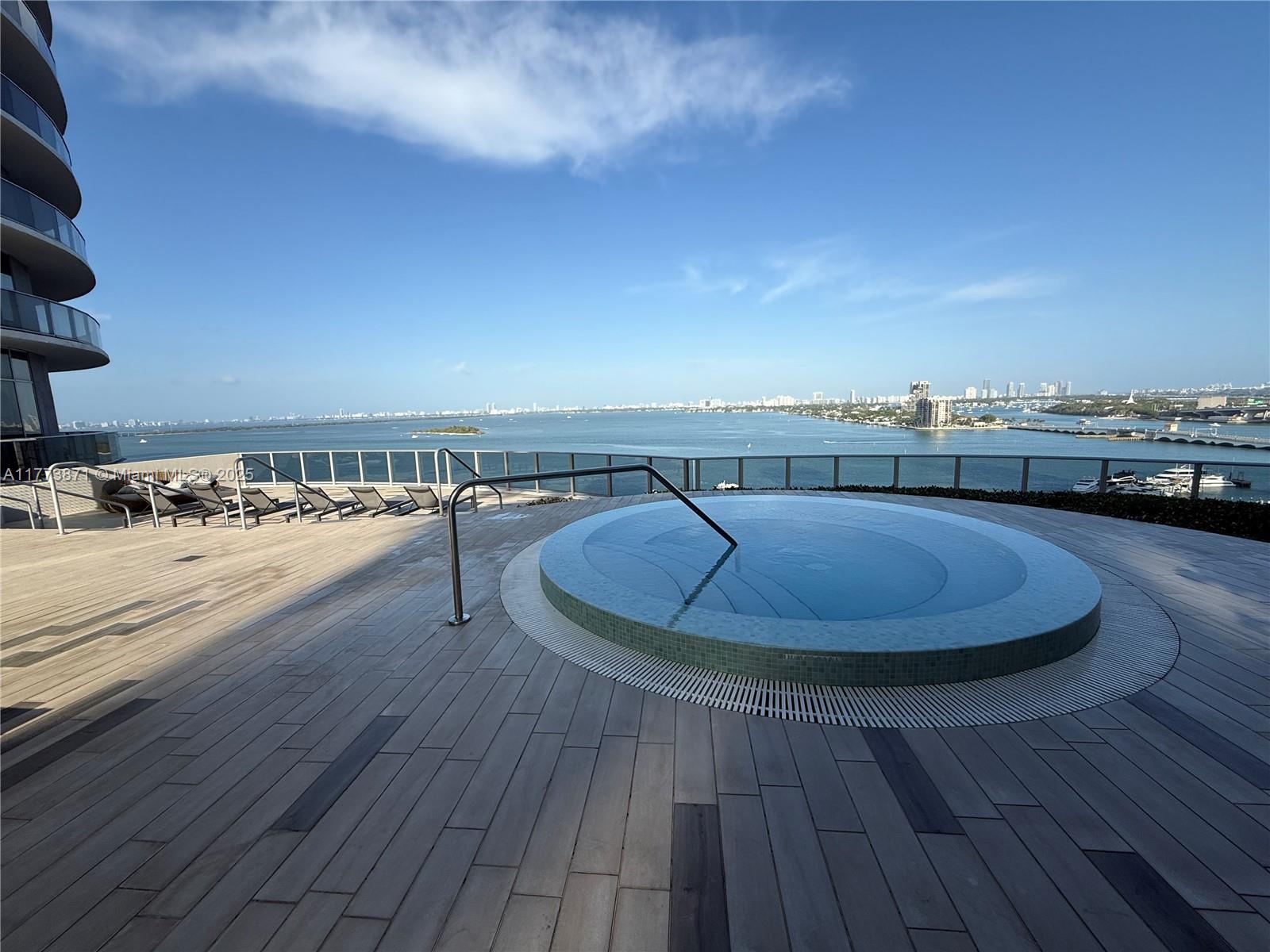 ARIA ON THE BAY CONDO - Residential Lease