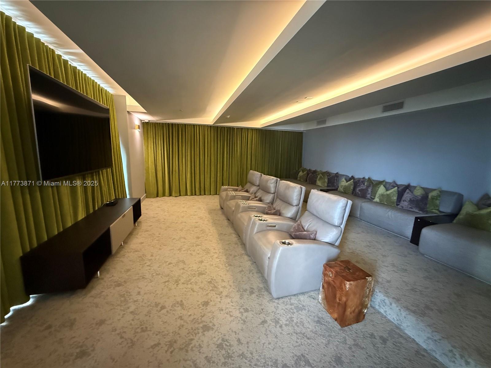 ARIA ON THE BAY CONDO - Residential Lease