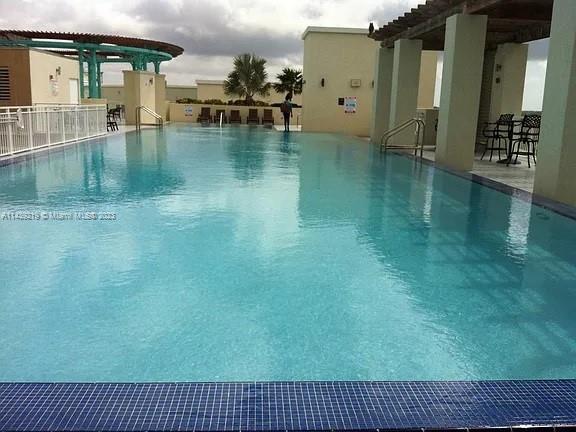 DOWNTOWN DADELAND CONDO N - Residential Lease