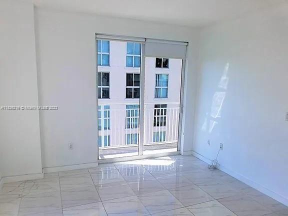 DOWNTOWN DADELAND CONDO N - Residential Lease