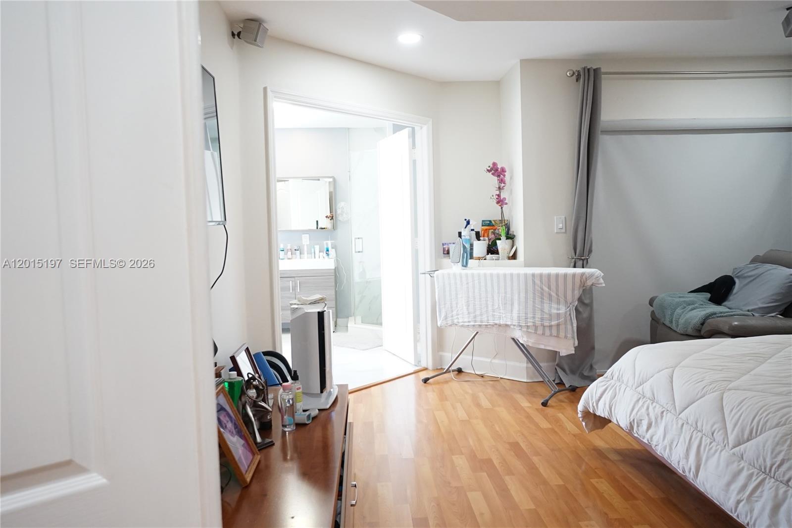 DORAL ISLES CARIBBEAN - Residential