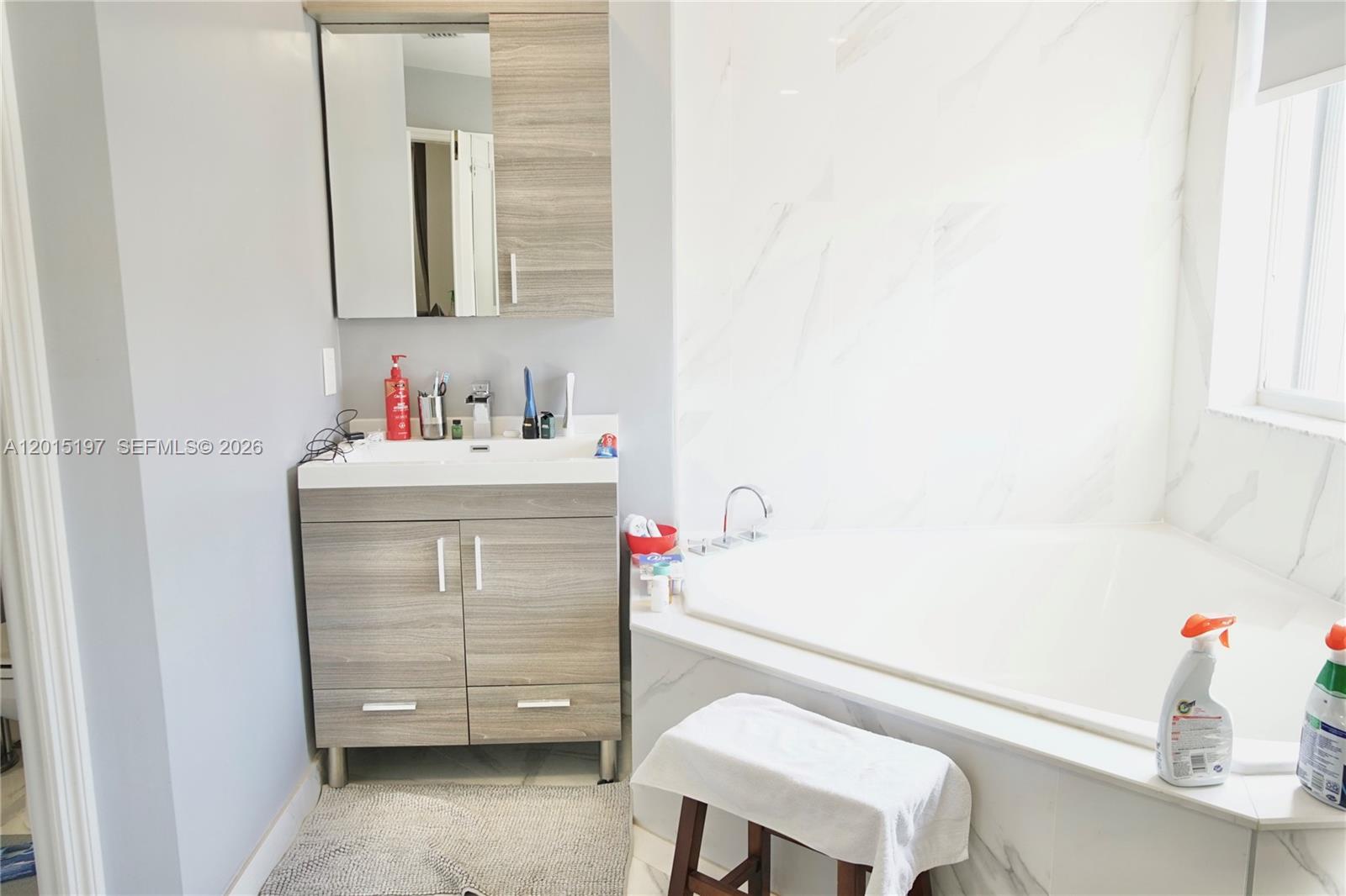DORAL ISLES CARIBBEAN - Residential