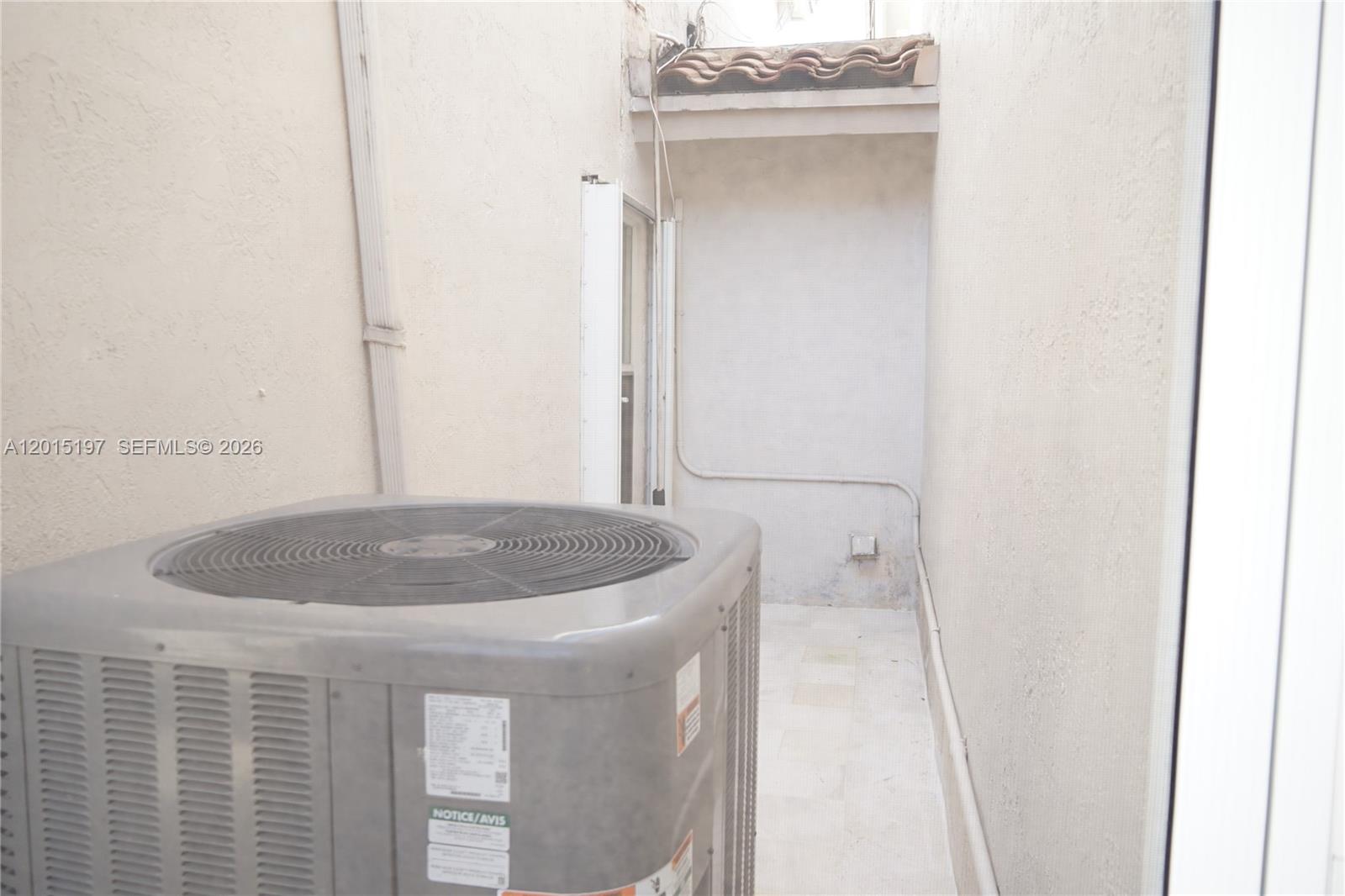 DORAL ISLES CARIBBEAN - Residential