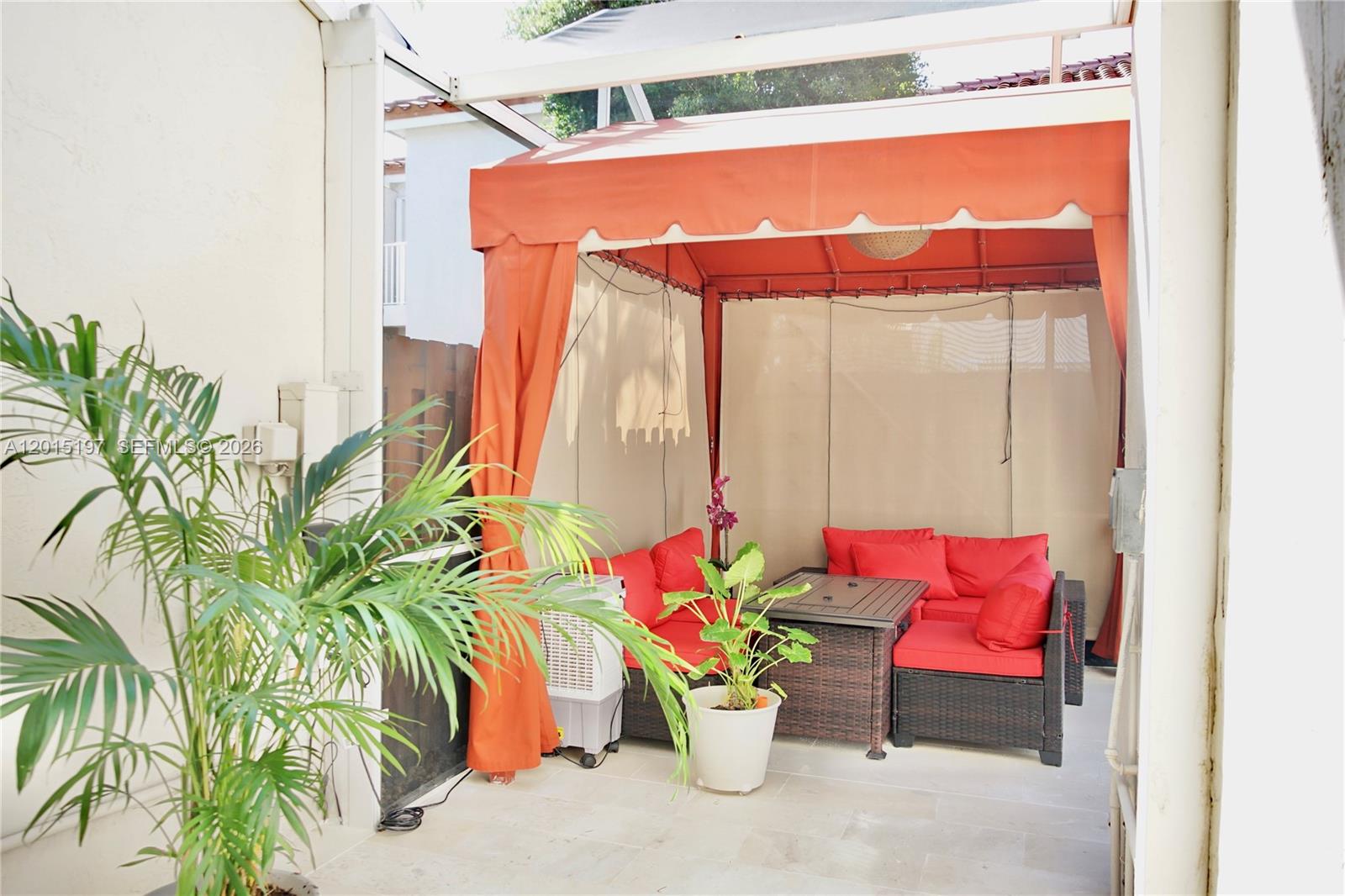 DORAL ISLES CARIBBEAN - Residential