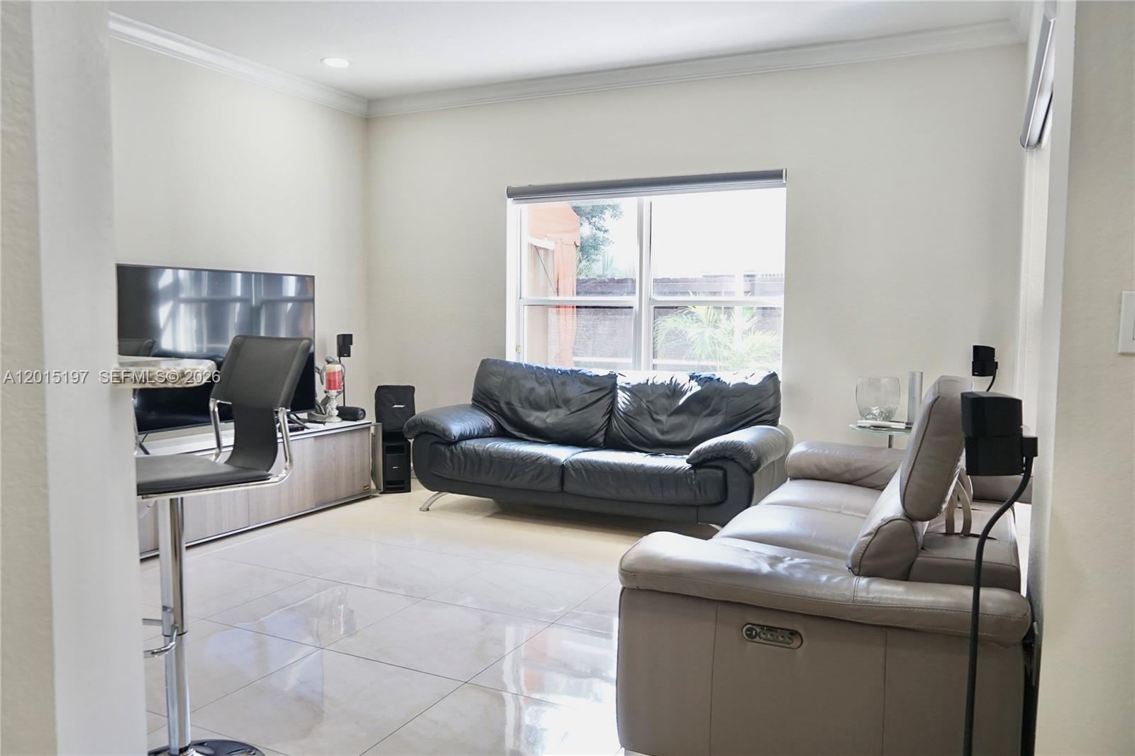 DORAL ISLES CARIBBEAN - Residential