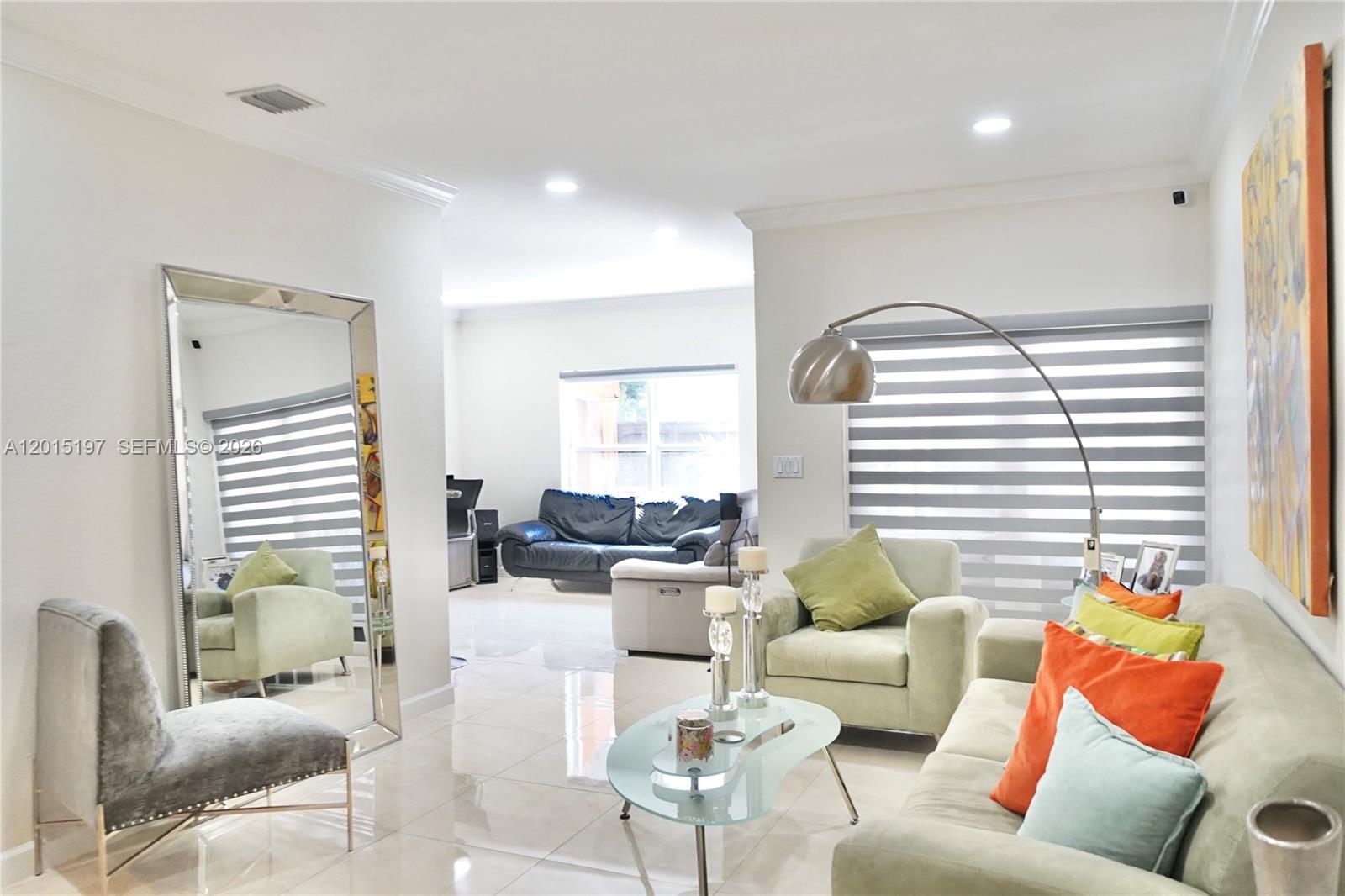 DORAL ISLES CARIBBEAN - Residential