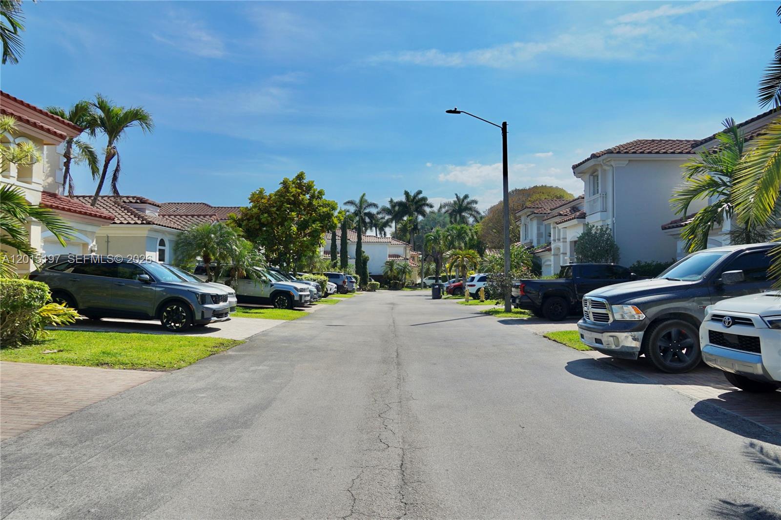 DORAL ISLES CARIBBEAN - Residential