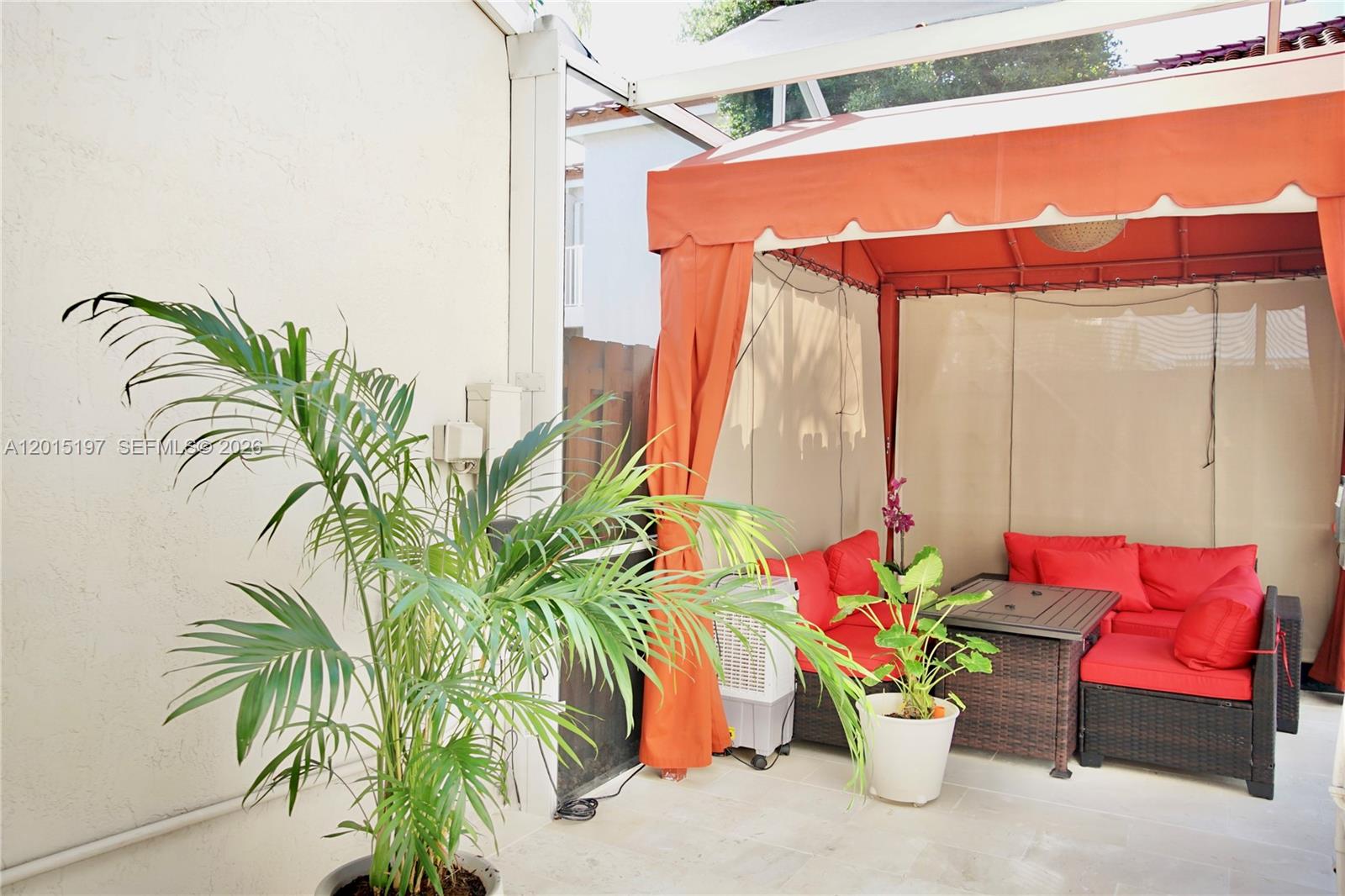 DORAL ISLES CARIBBEAN - Residential