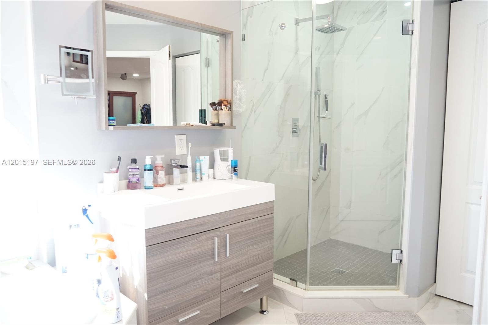 DORAL ISLES CARIBBEAN - Residential