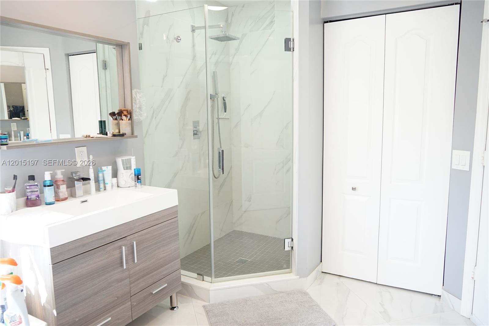 DORAL ISLES CARIBBEAN - Residential