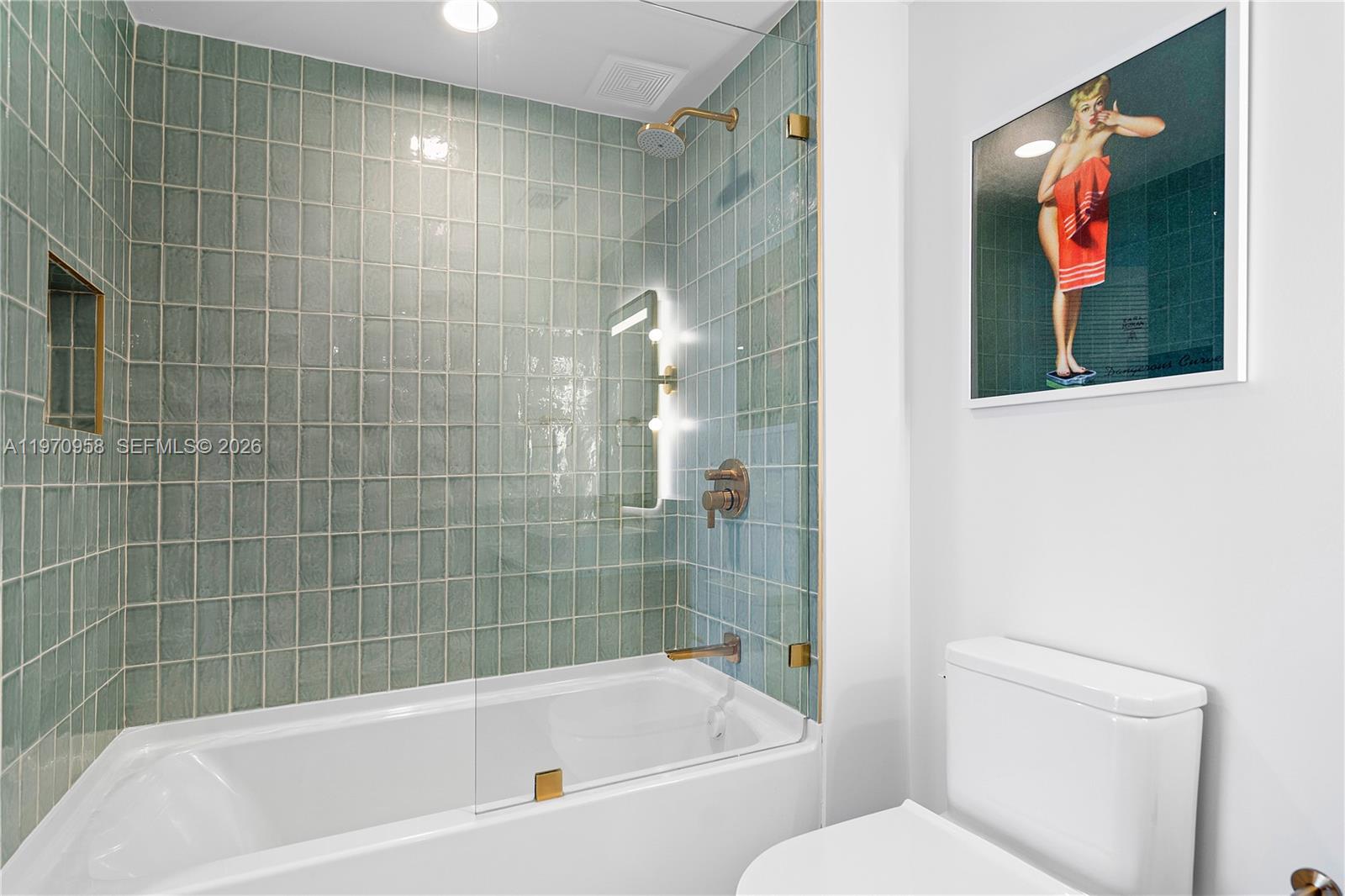 159 NE 6TH STREET CONDO - Residential