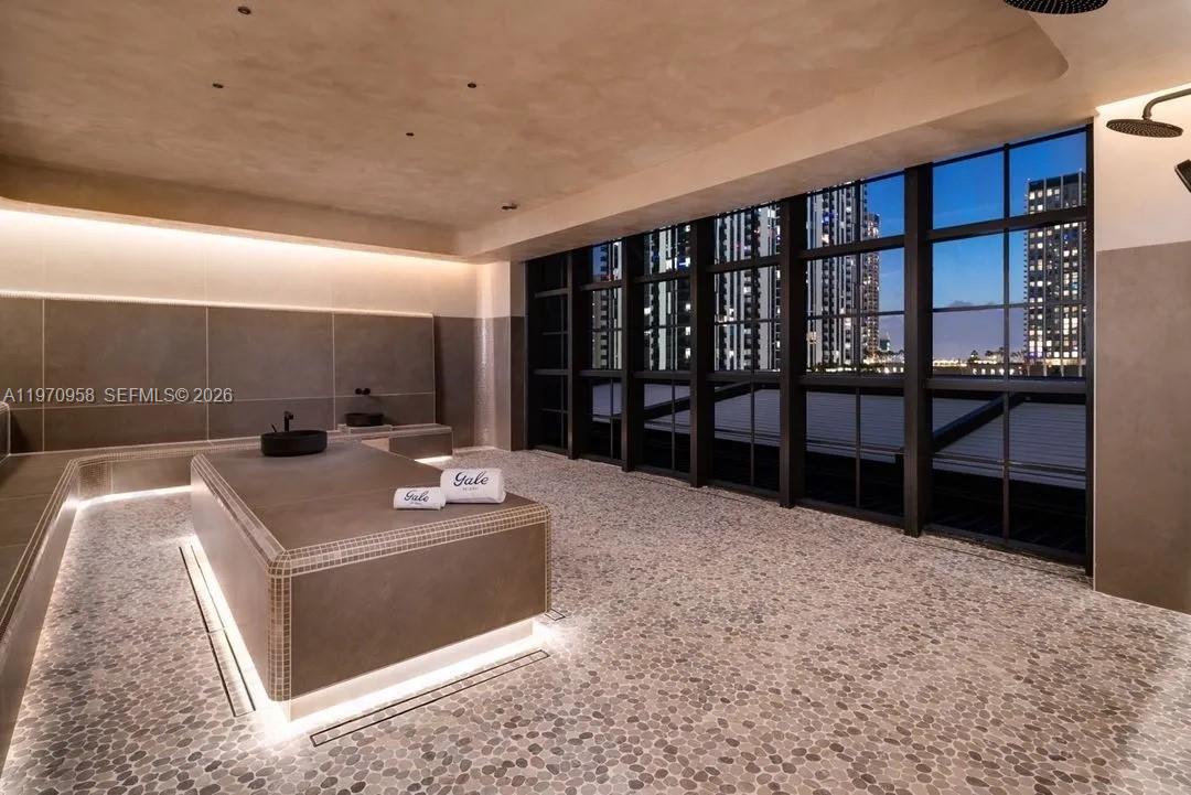 159 NE 6TH STREET CONDO - Residential