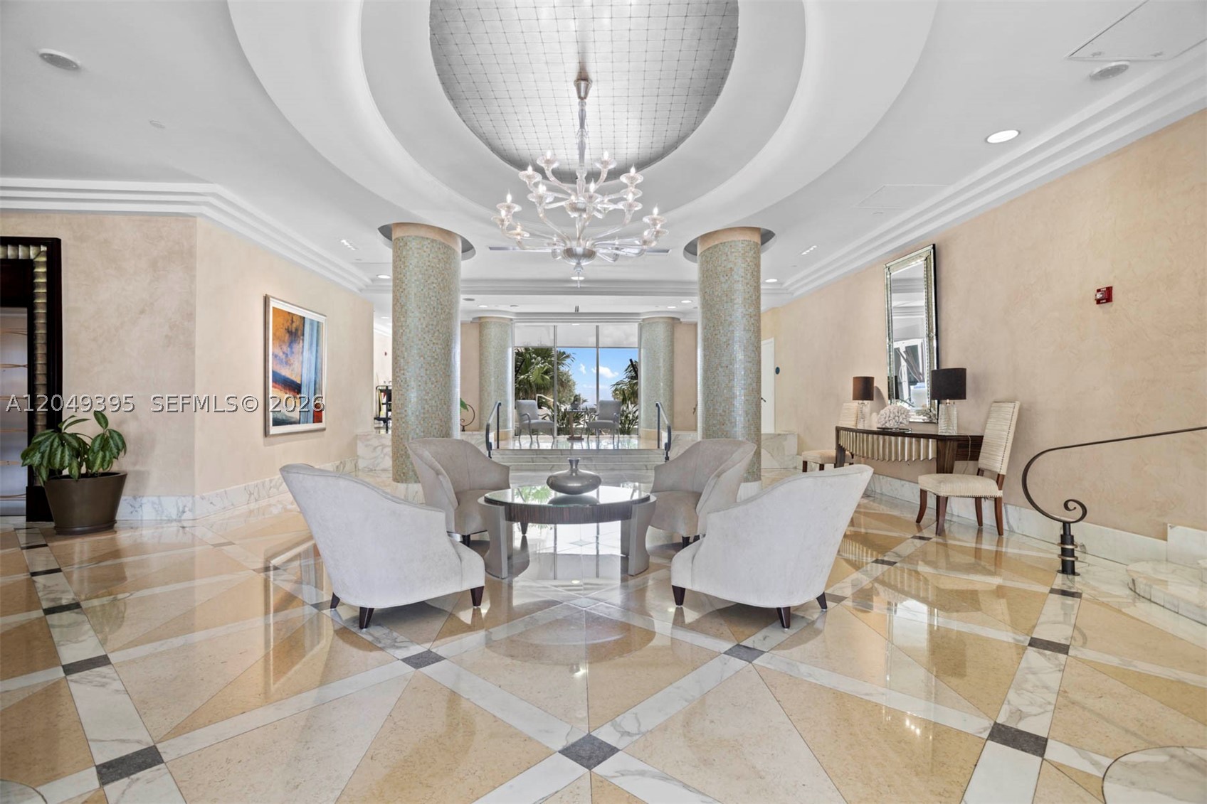 THE COLLINS CONDO - Residential Lease