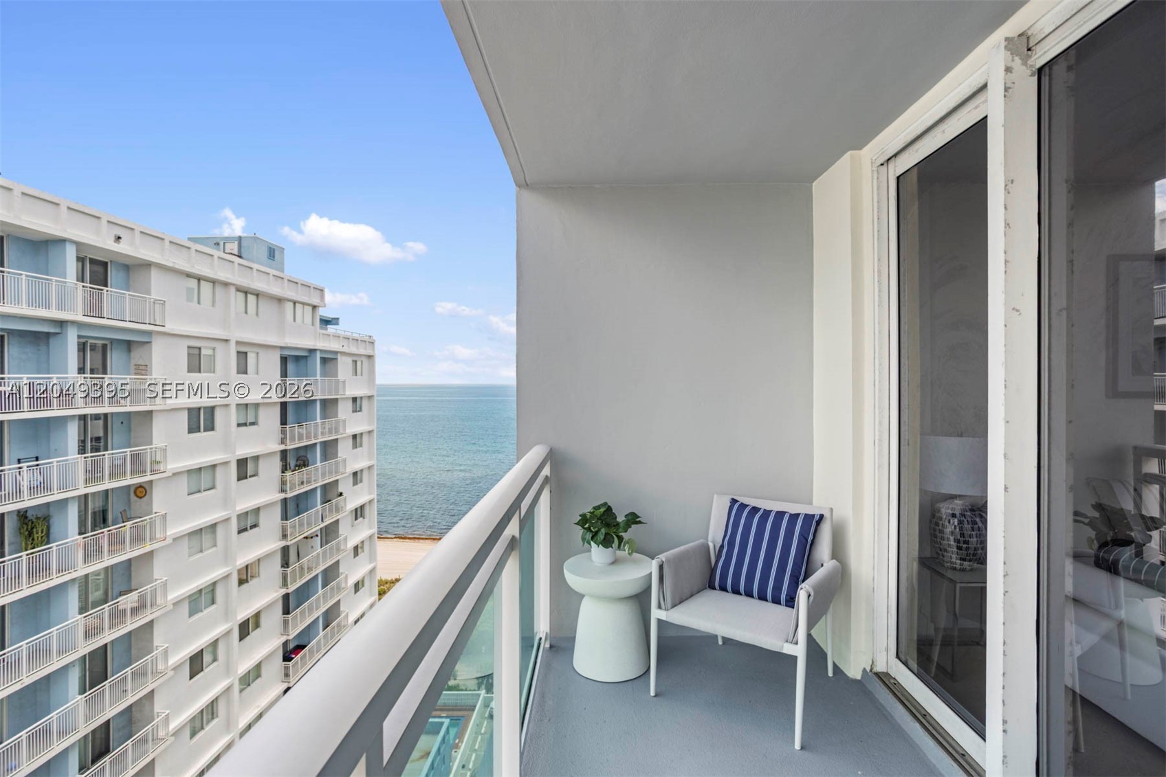 THE COLLINS CONDO - Residential Lease