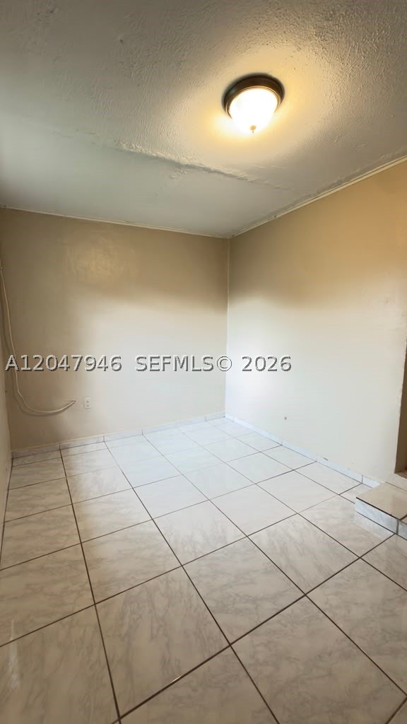 CAROL CITY GARDENS - Residential