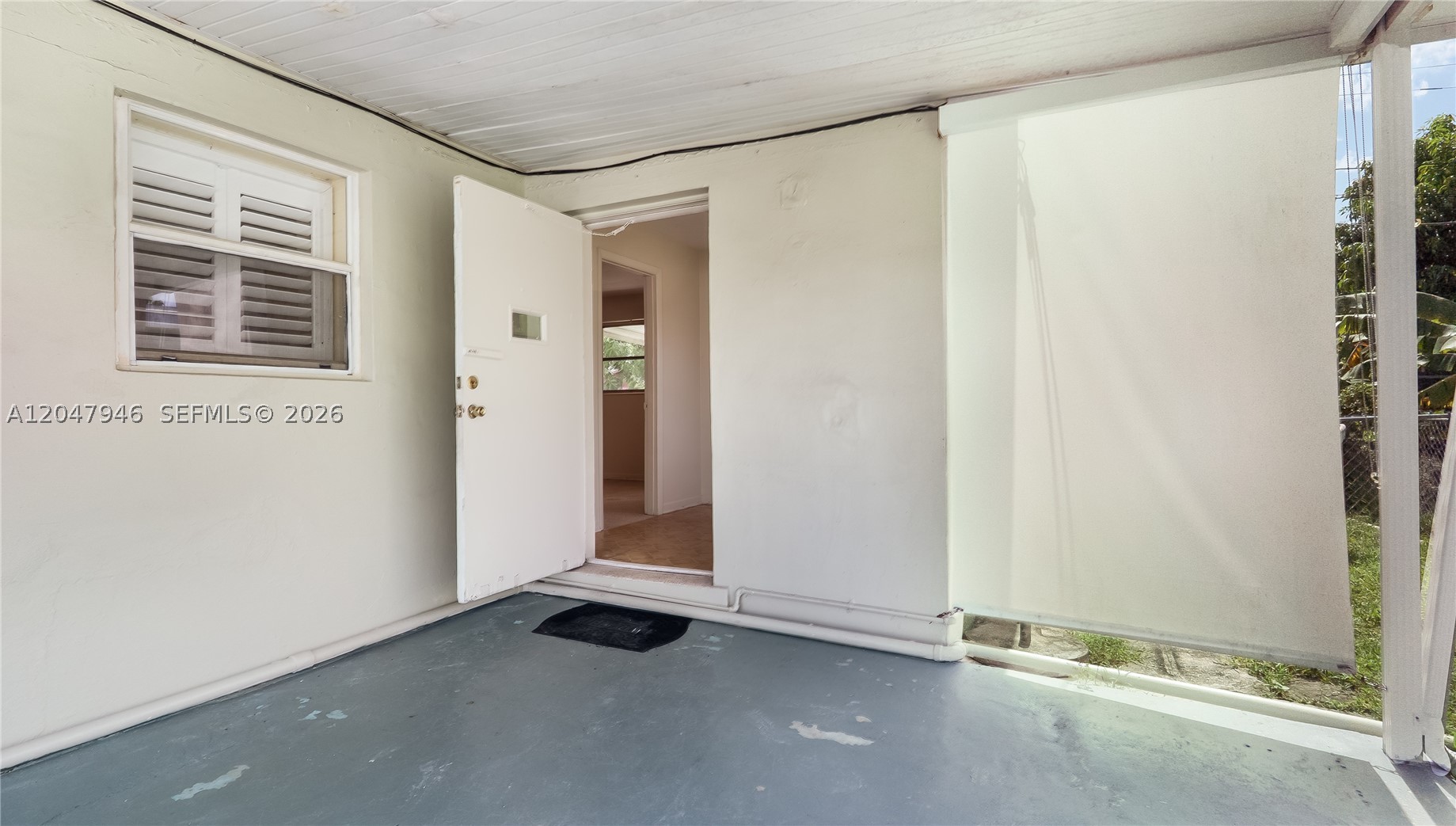 CAROL CITY GARDENS - Residential