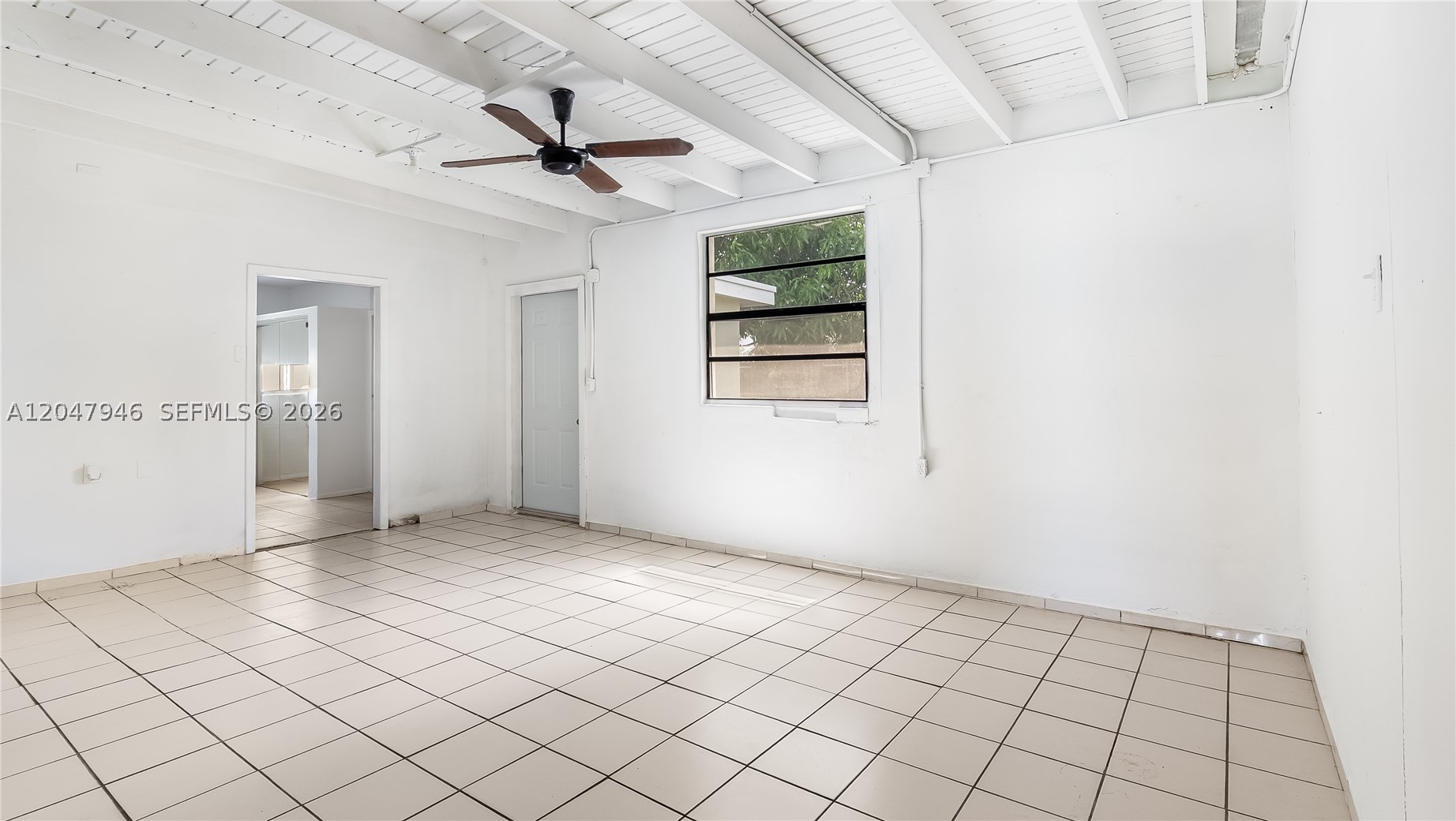 CAROL CITY GARDENS - Residential