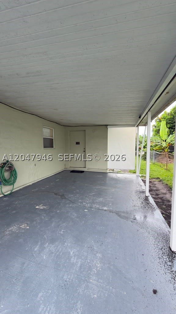 CAROL CITY GARDENS - Residential