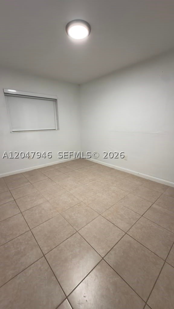 CAROL CITY GARDENS - Residential