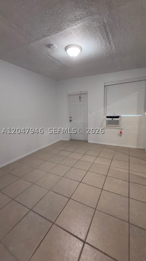 CAROL CITY GARDENS - Residential