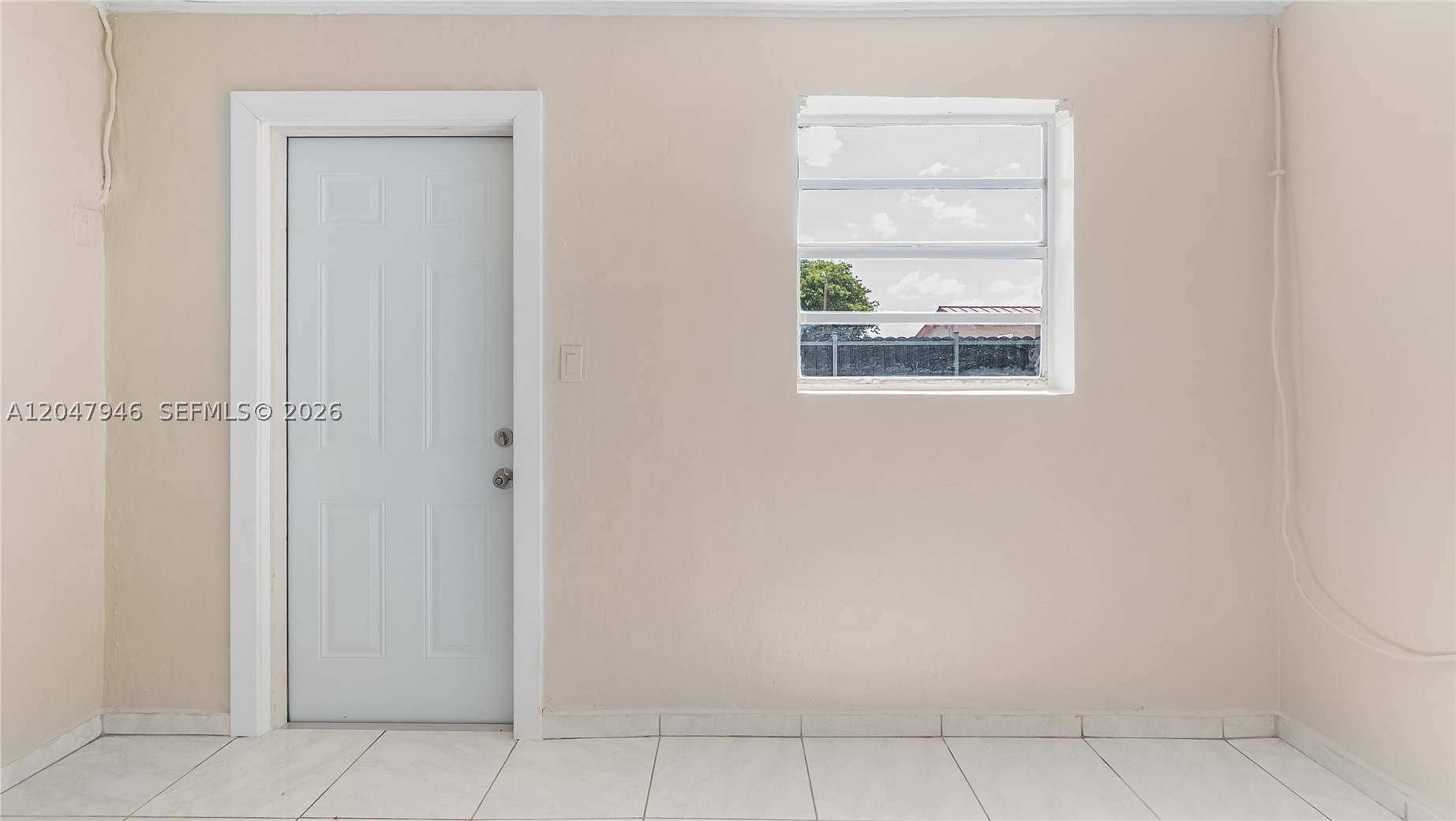 CAROL CITY GARDENS - Residential