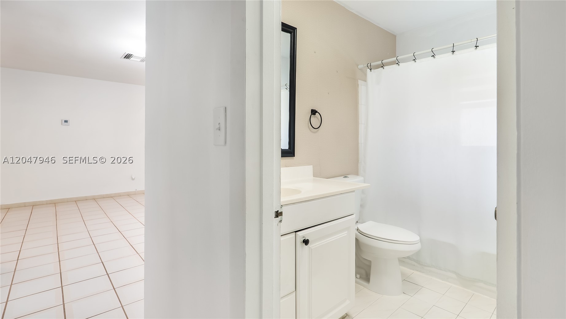 CAROL CITY GARDENS - Residential