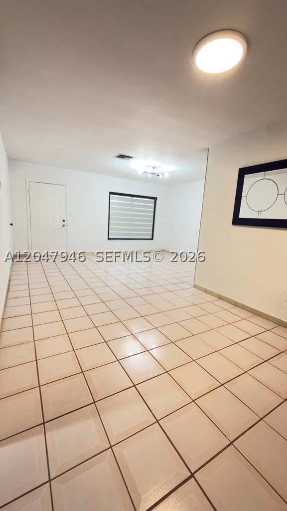 CAROL CITY GARDENS - Residential