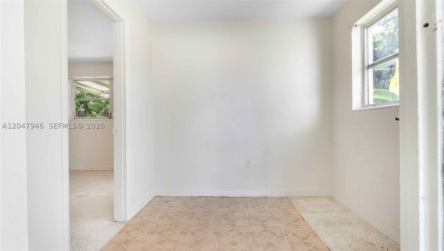 CAROL CITY GARDENS - Residential