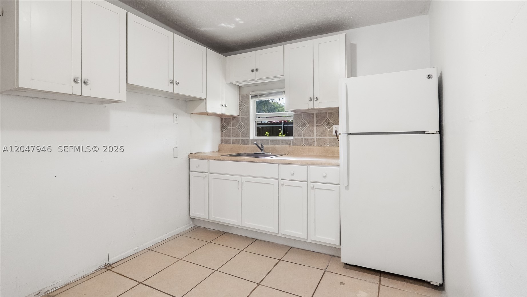 CAROL CITY GARDENS - Residential