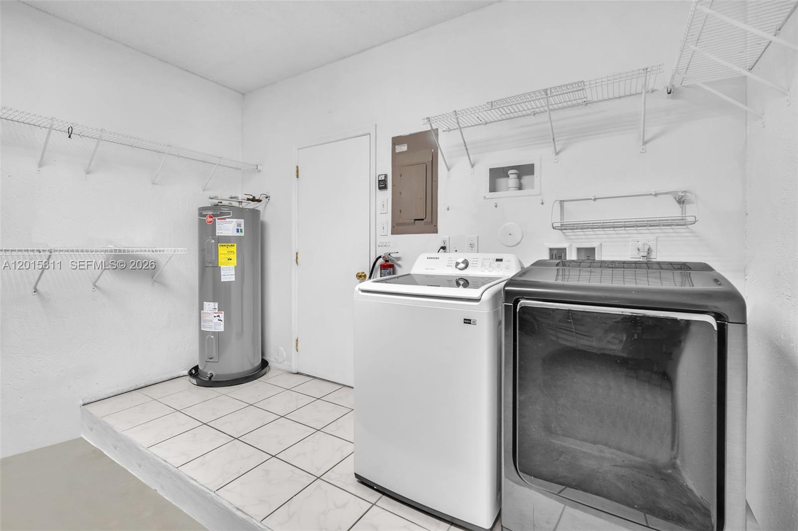 SECTORS 3 & 4 BOUNDARY PL - Residential