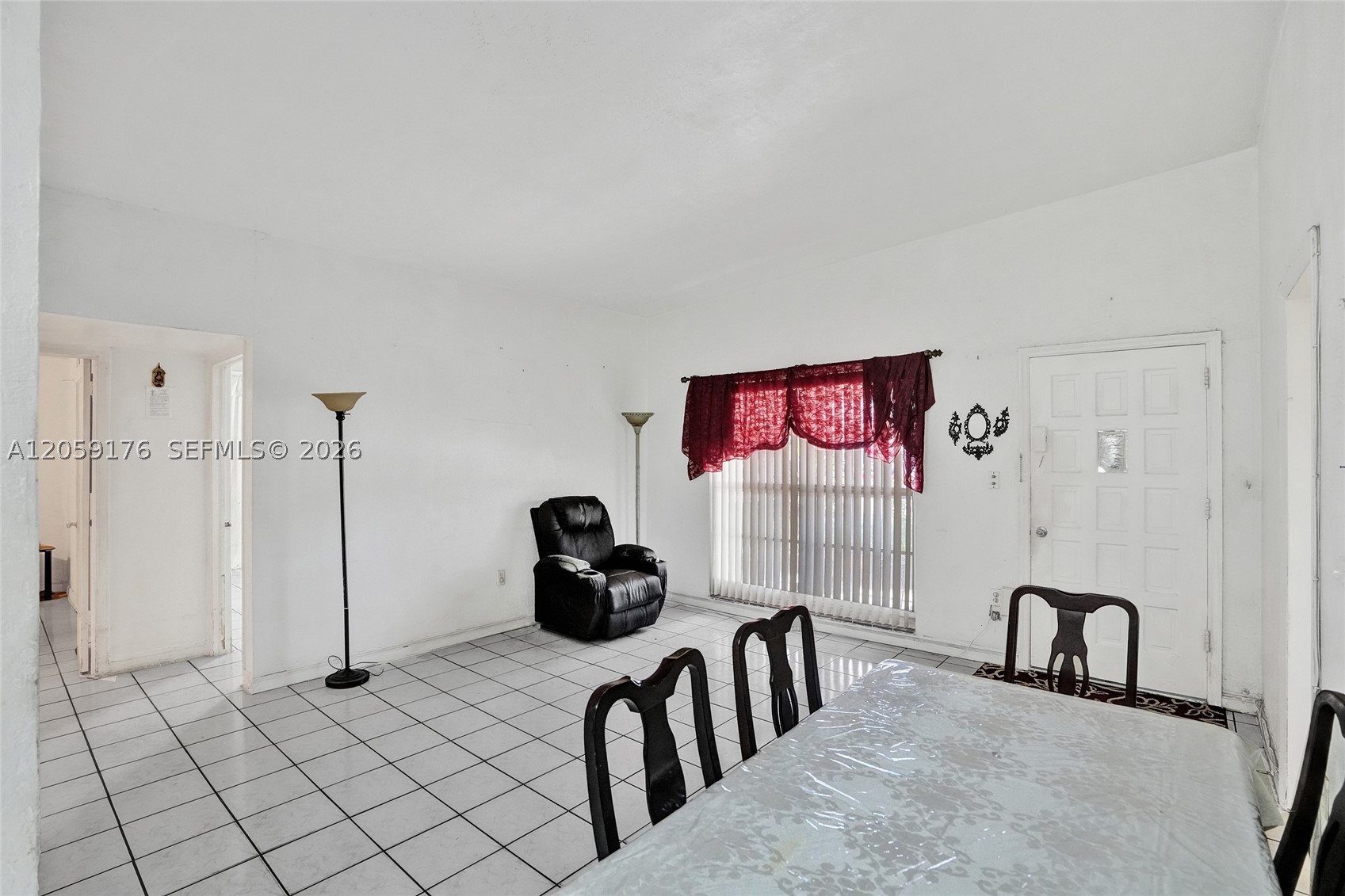 NICHOLS GOLF ESTATES - Residential