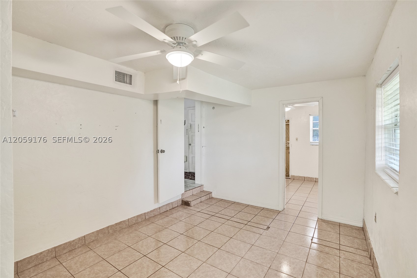 NICHOLS GOLF ESTATES - Residential