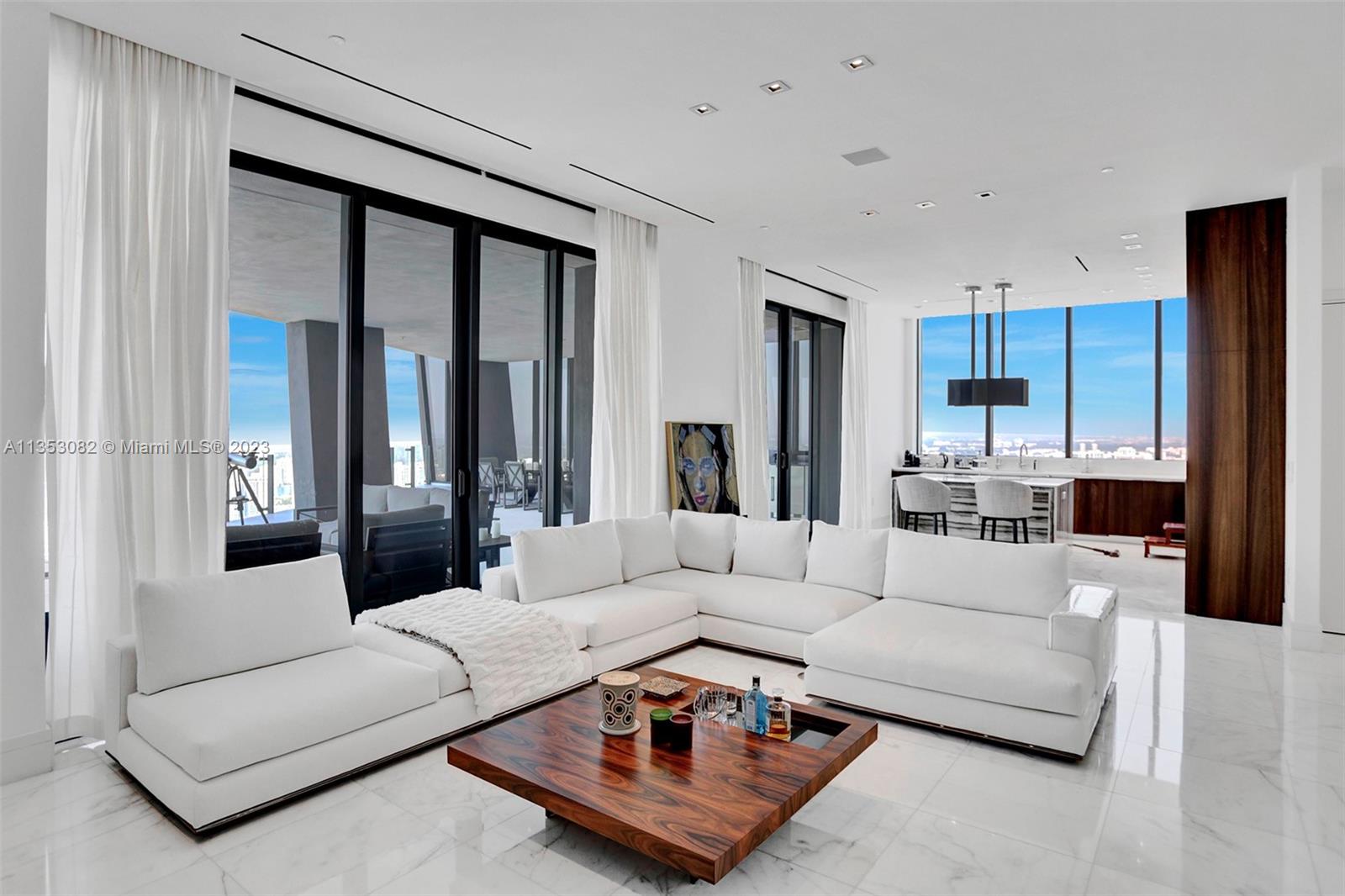 MUSE CONDO - Residential