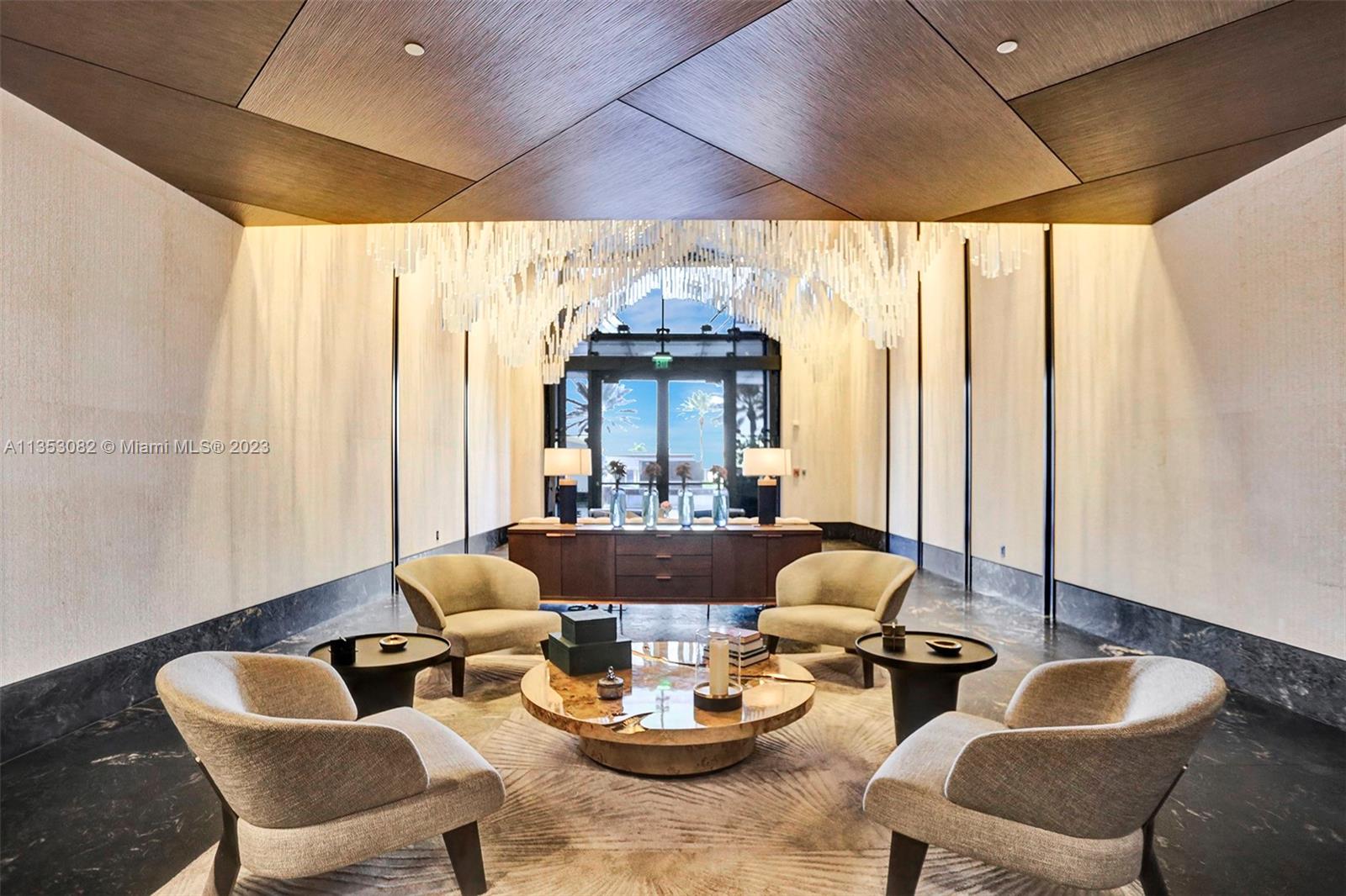 MUSE CONDO - Residential