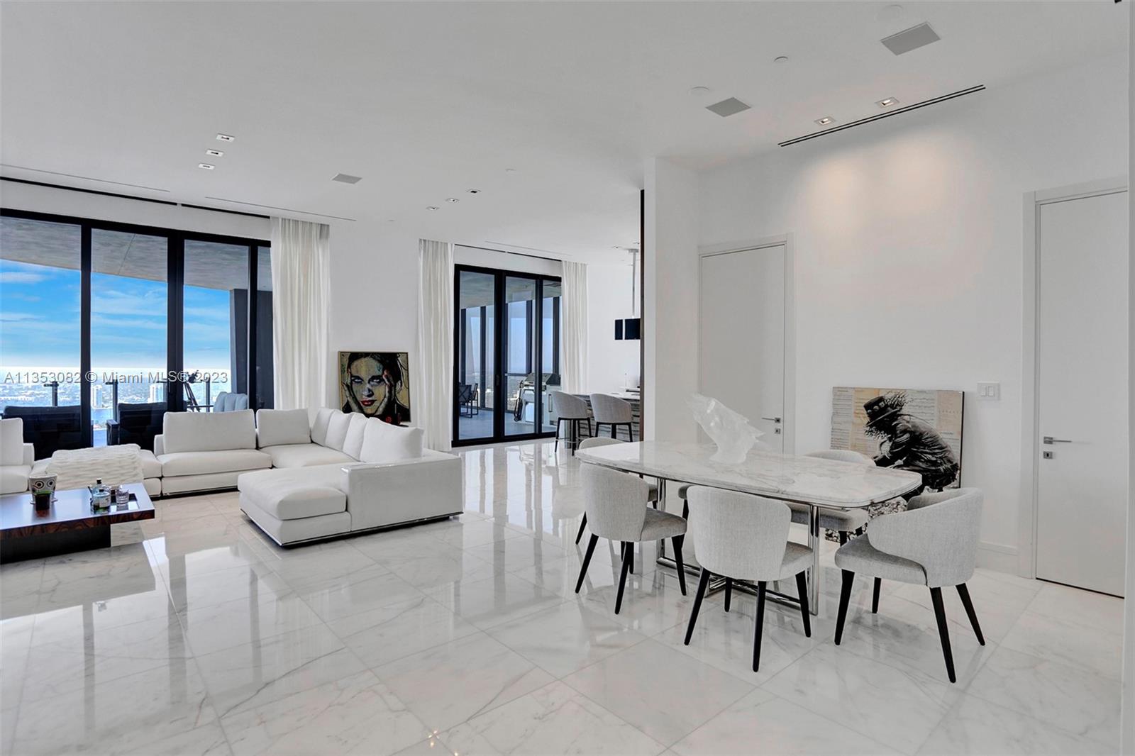 MUSE CONDO - Residential