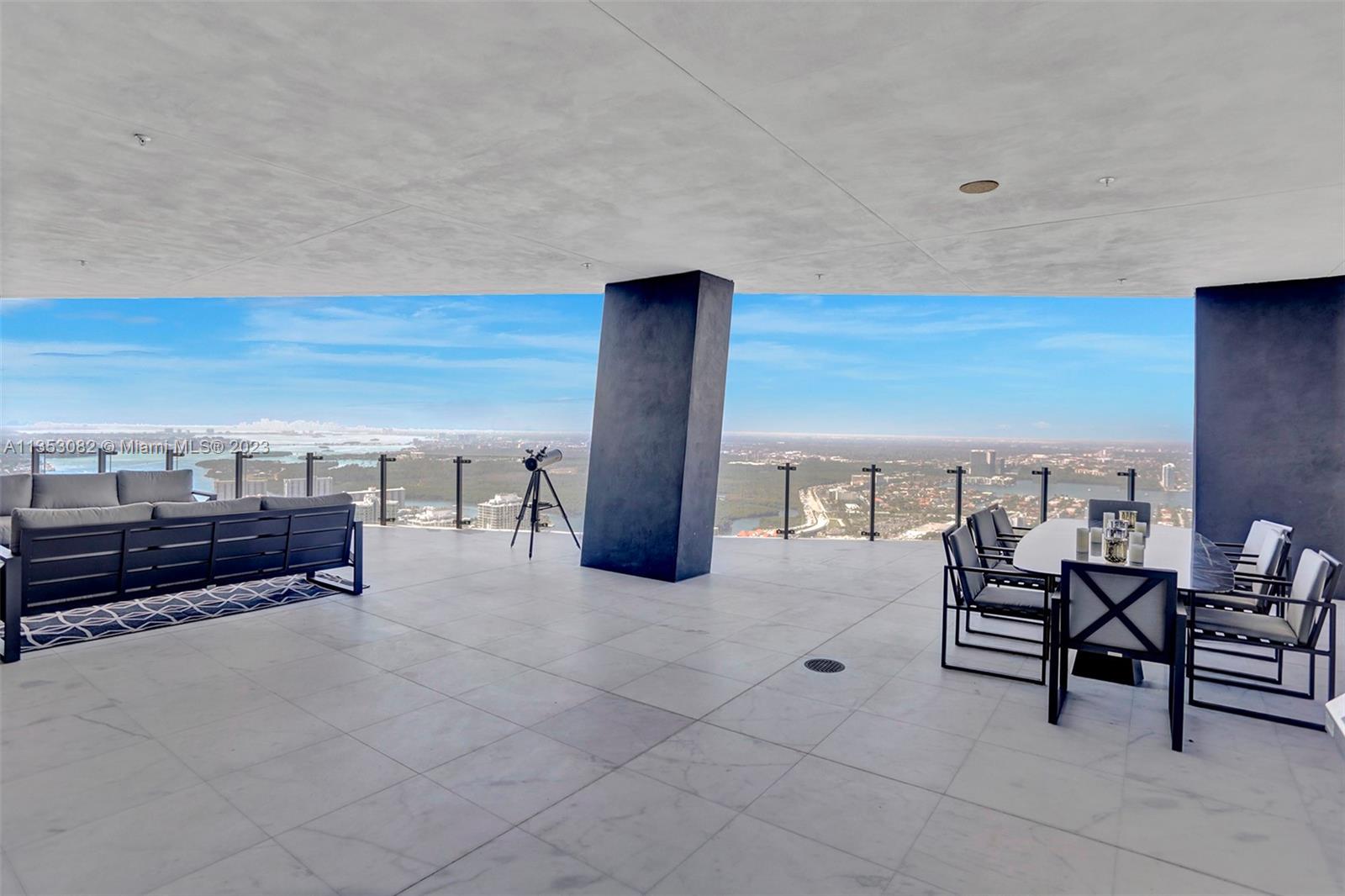 MUSE CONDO - Residential