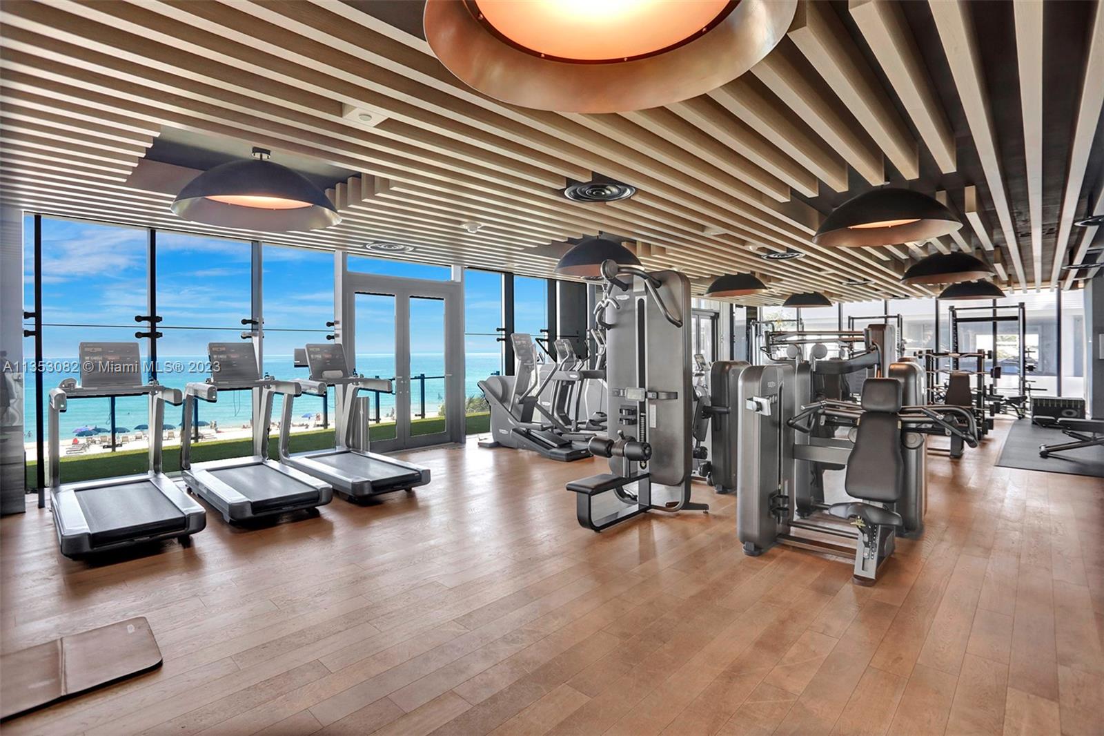 MUSE CONDO - Residential