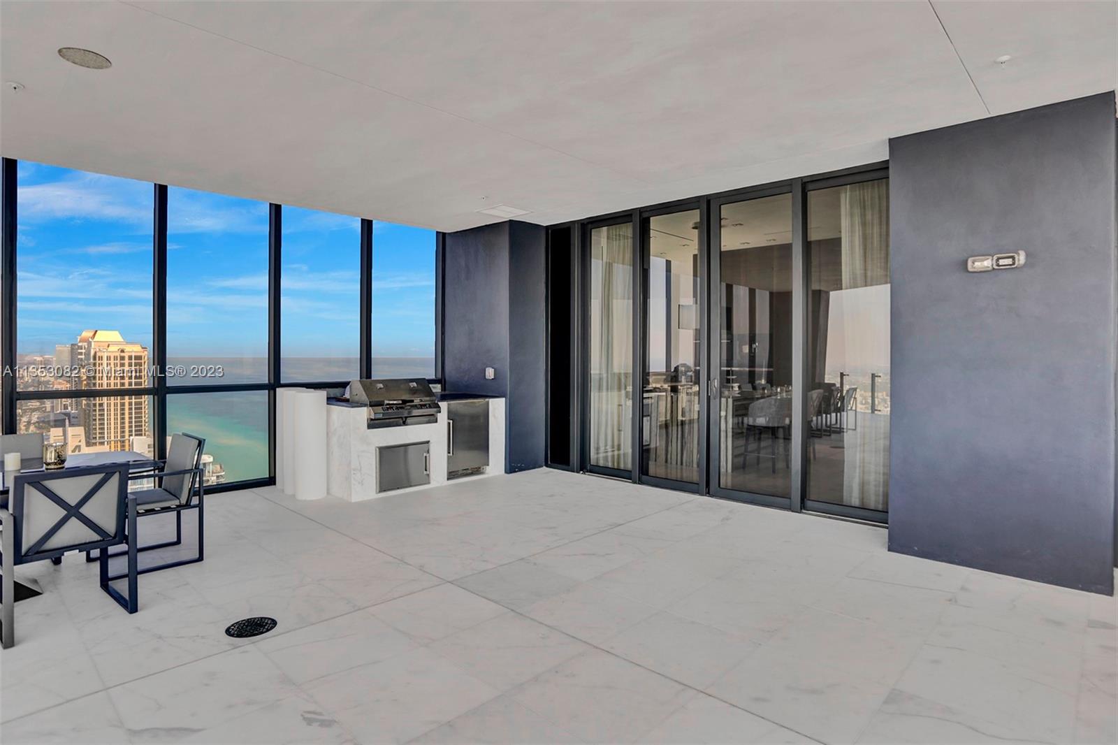 MUSE CONDO - Residential