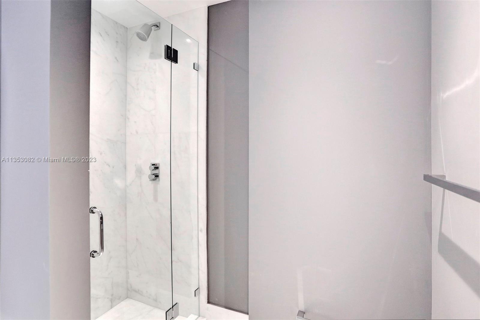 MUSE CONDO - Residential