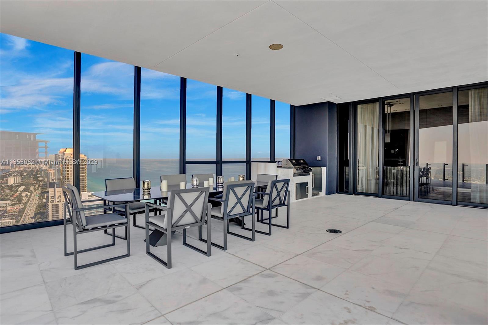 MUSE CONDO - Residential