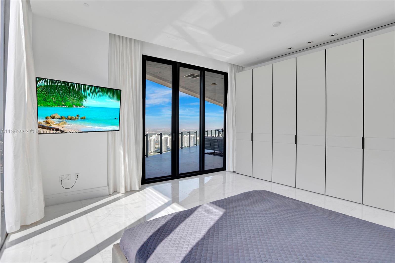 MUSE CONDO - Residential