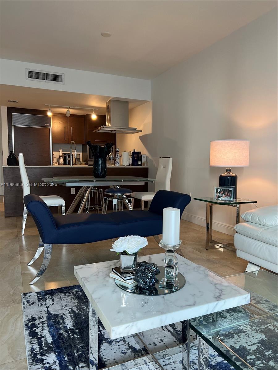 ICON - Residential