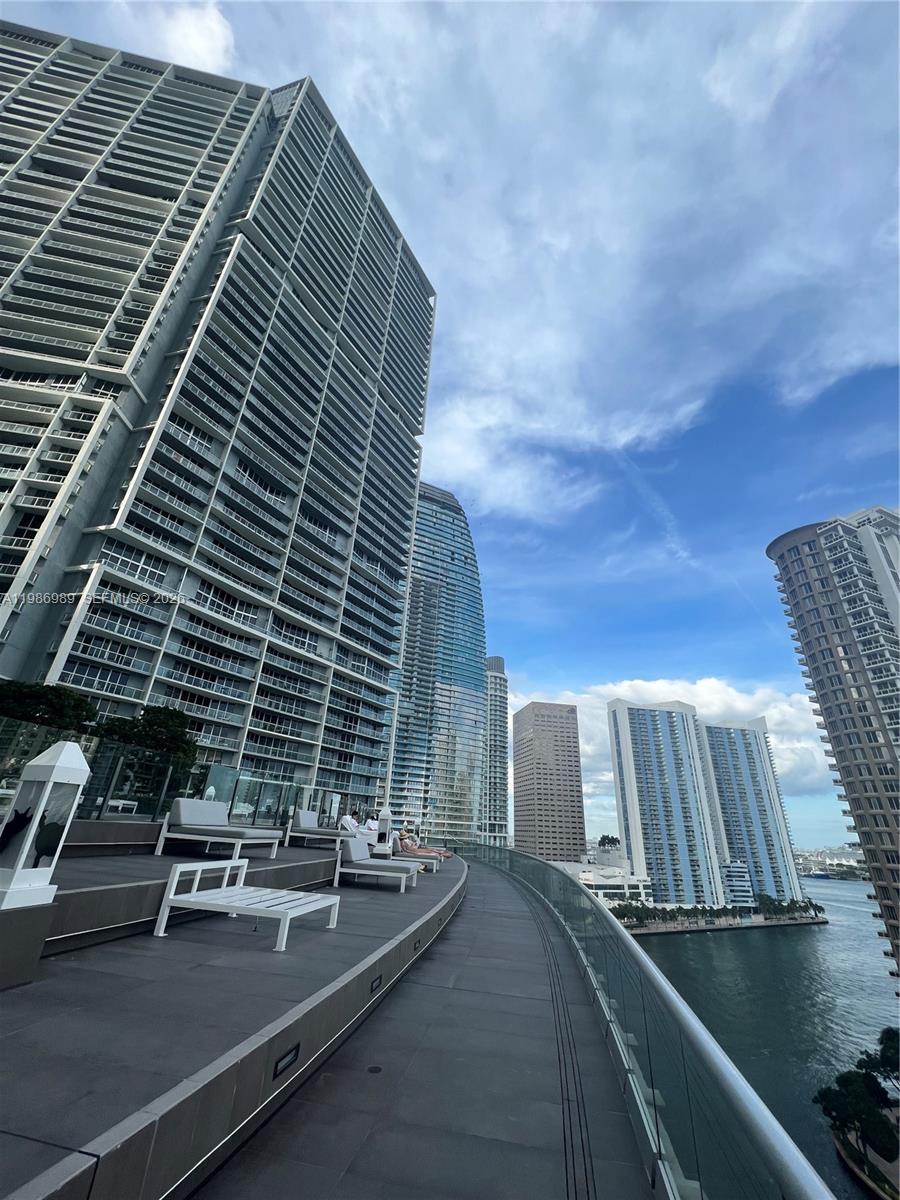 ICON - Residential