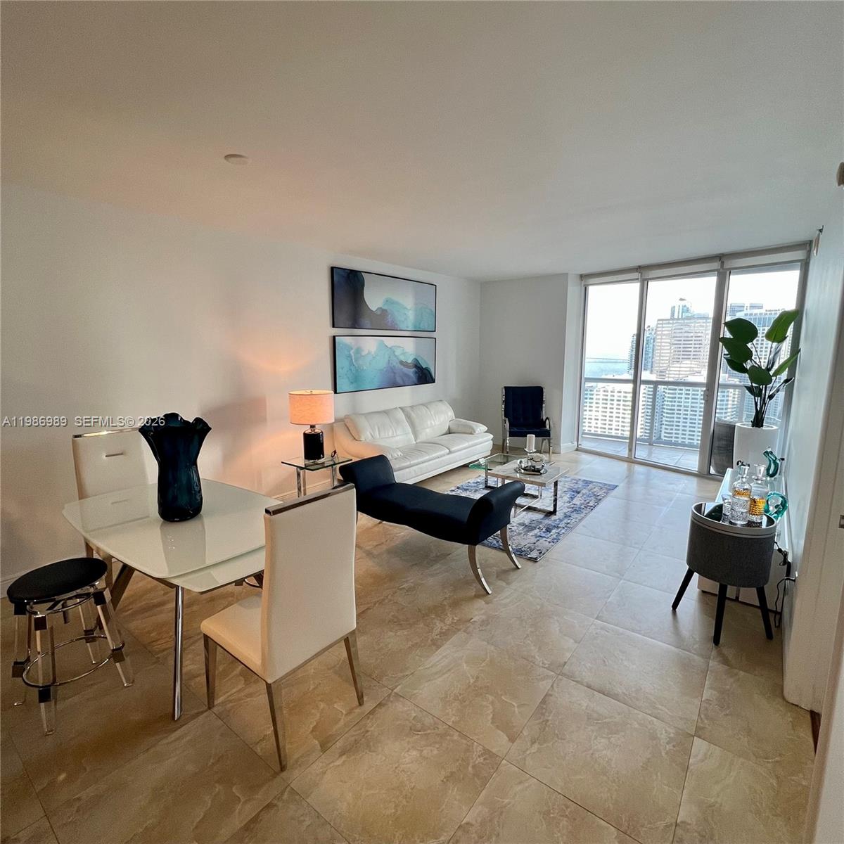 ICON - Residential