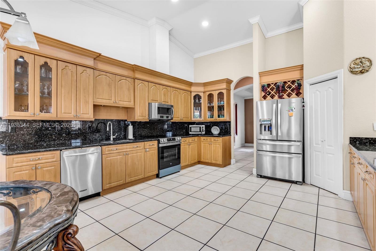 SOUTH SPRINGS HOMES - Residential