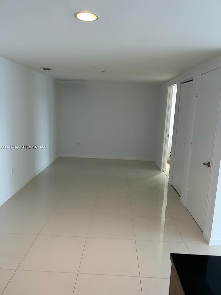 ICON BRICKELL NO TWO - Residential Lease