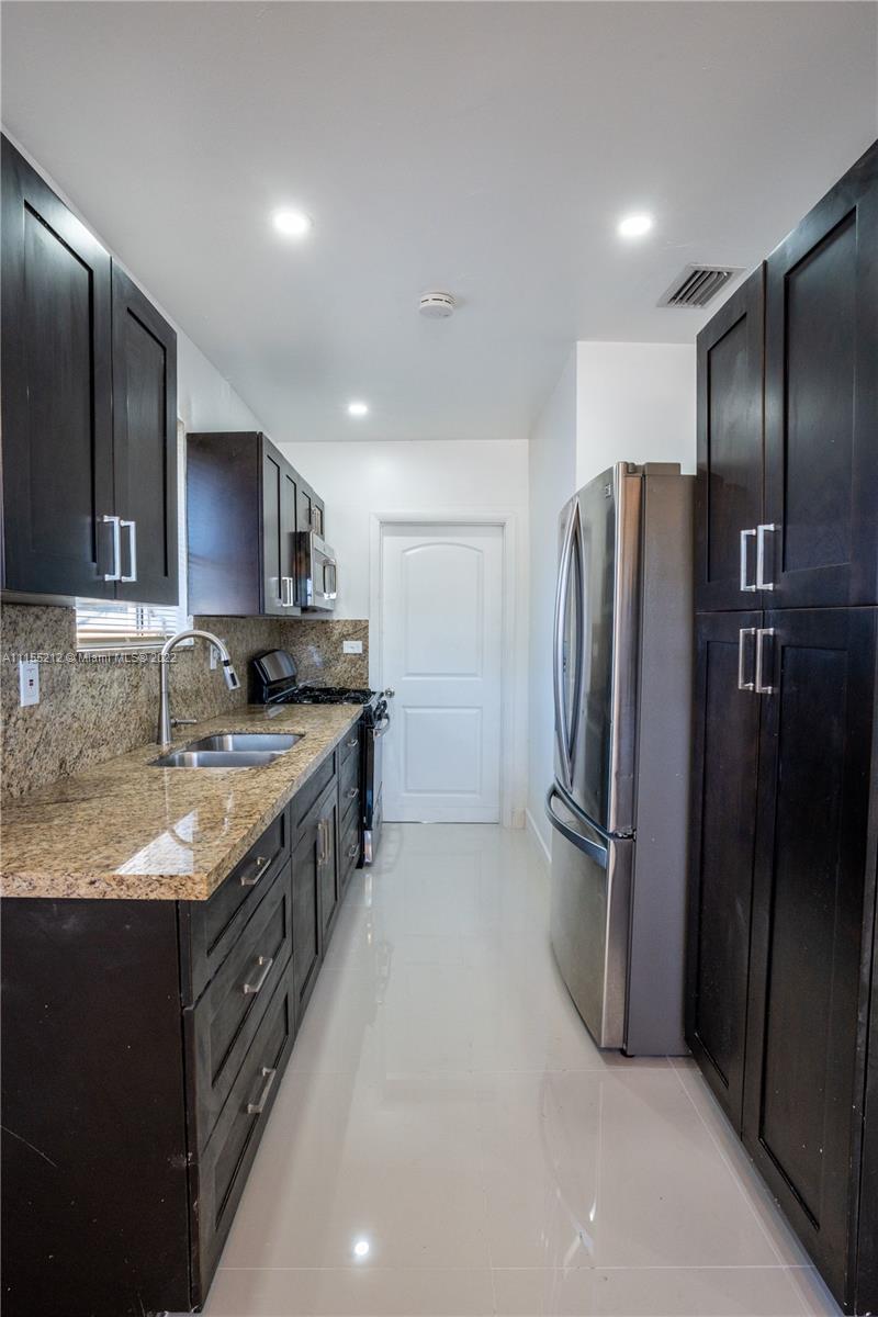 RAINBOW GARDENS - Residential