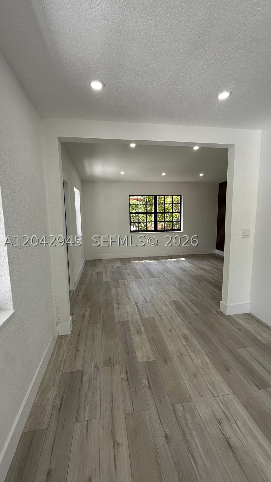 POINCIANNA MANOR SEC 2 - Residential