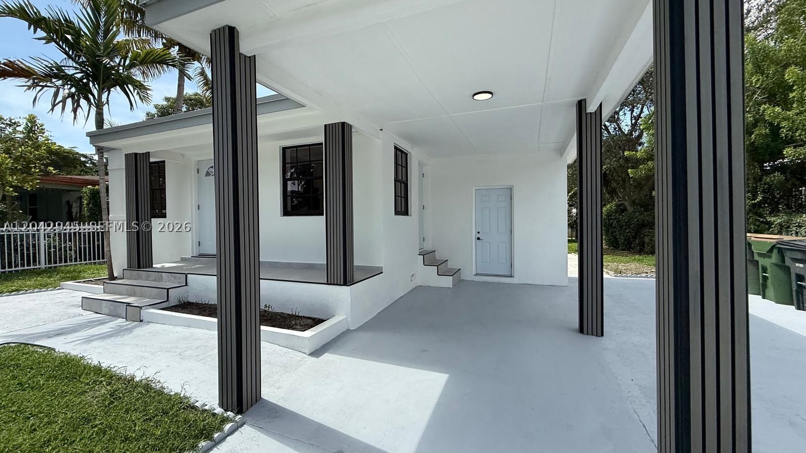 POINCIANNA MANOR SEC 2 - Residential